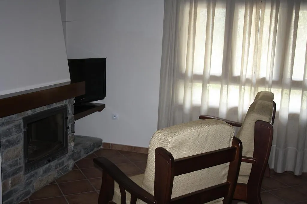 Nadal Apartaments Llavorsi