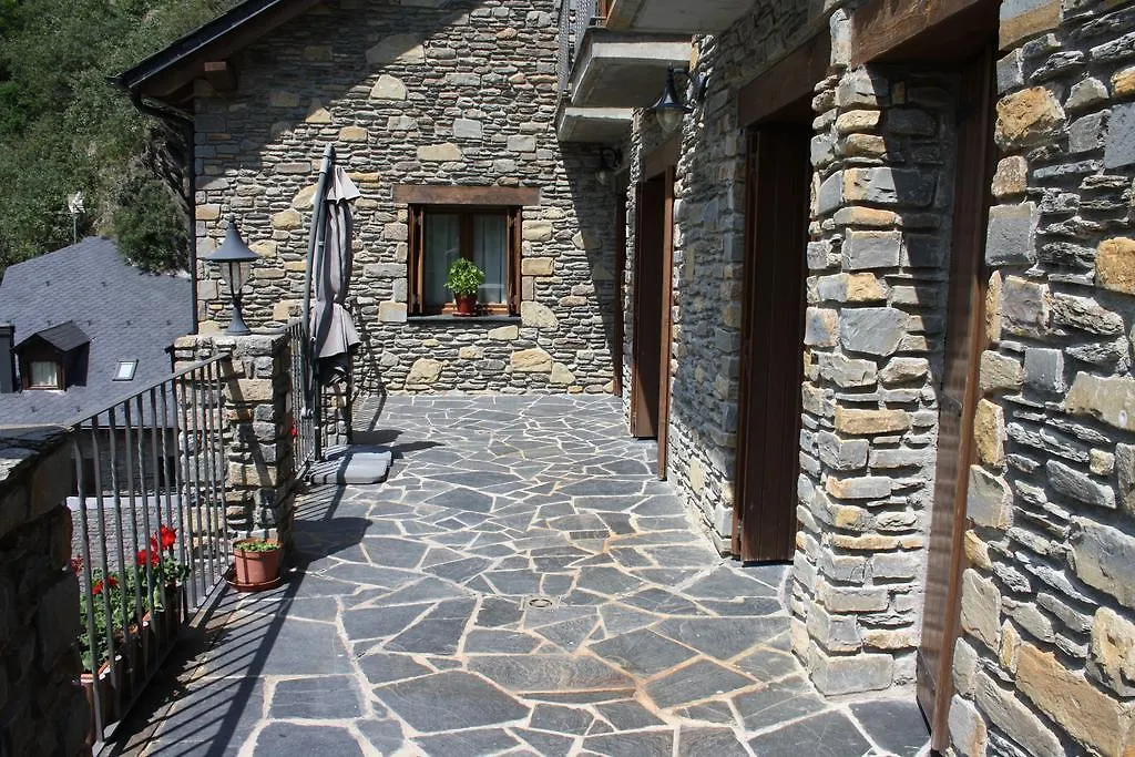 Apartment Nadal Apartaments Llavorsi