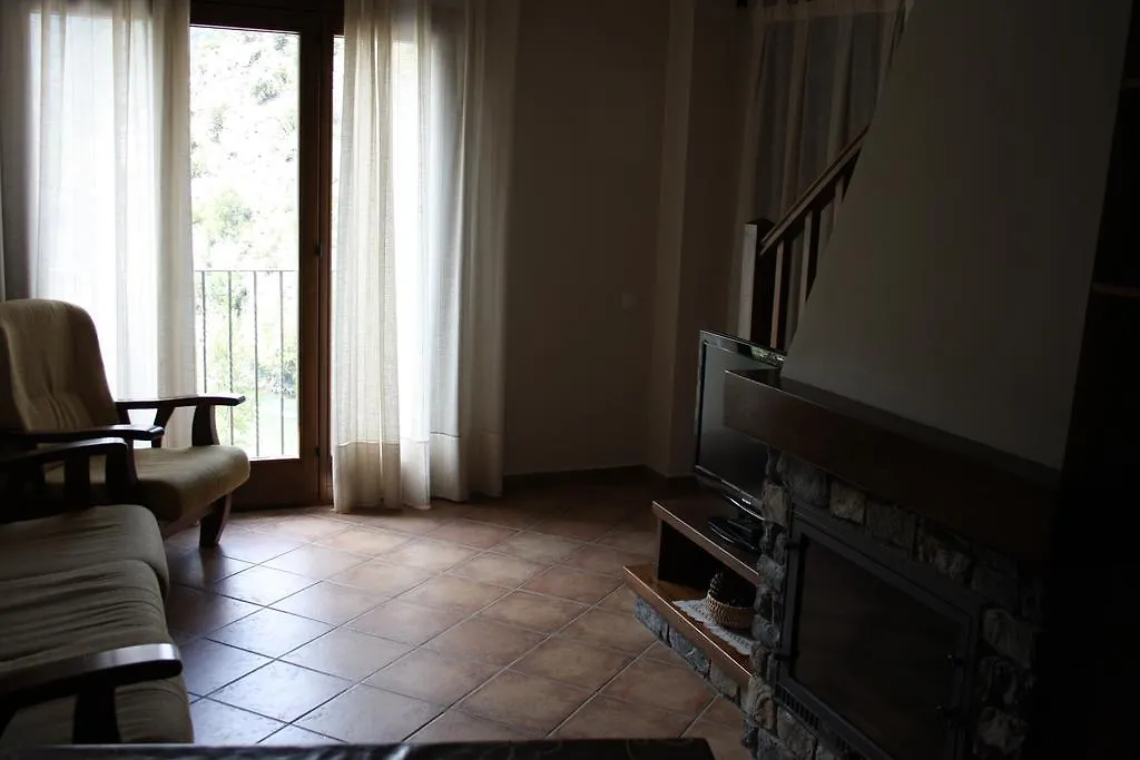 Nadal Apartaments Llavorsi Apartment